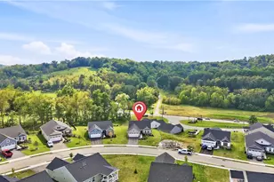 385 Horseshoe Loop, South Franklin, PA 15301 - Photo 4