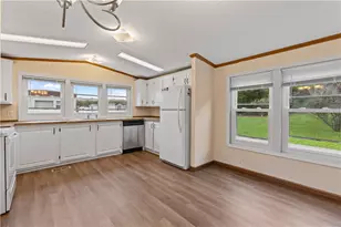 1138 N Branch Rd, Robinson Twp, PA 15057 - Photo 14