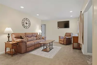120 Maria Ln, Zelienople, PA 16063 - Photo 10