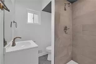 823 E 11th Ave, Munhall, PA 15120 - Photo 18