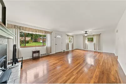 1156 La Salle Rd, Monroeville, PA 15146 - Photo 4