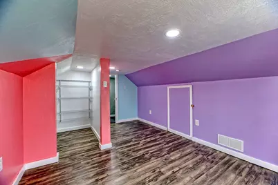 805 Meadowbrook Road, Level Green, PA 15085 - Photo 18