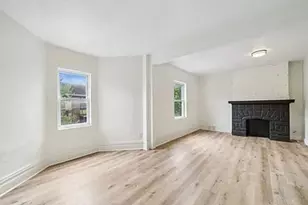 5421 Wellesley Ave, Pittsburgh, PA 15206 - Photo 2