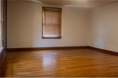 6929 Monroe Ave, West Mifflin, PA 15122 - Photo 30
