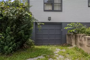 6929 Monroe Ave, West Mifflin, PA 15122 - Photo 40