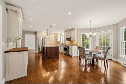 9914 Le Grand Dr, Pittsburgh, PA 15090 - Photo 10