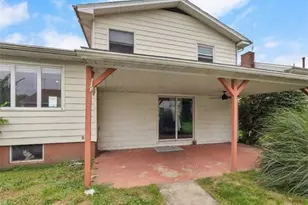 130 Todd Ave, Hermitage, PA 16148 - Photo 22