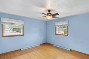 130 Todd Ave, Hermitage, PA 16148 - Photo 16