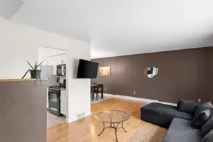 130 Todd Ave, Hermitage, PA 16148 - Photo 4