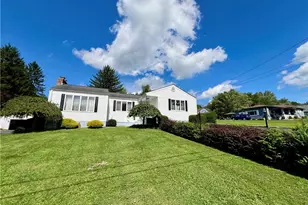 415 Falls Ave, Neshannock Township, PA 16105 - Photo 1