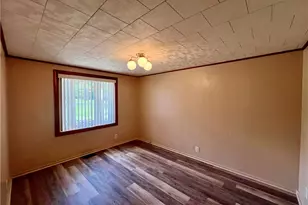 415 Falls Ave, Neshannock Township, PA 16105 - Photo 16