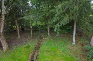 558 Glenrock Dr, Bethel Park, PA 15102 - Photo 30