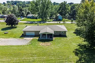 601 Herman Rd, Summit Township, PA 16002 - Photo 6