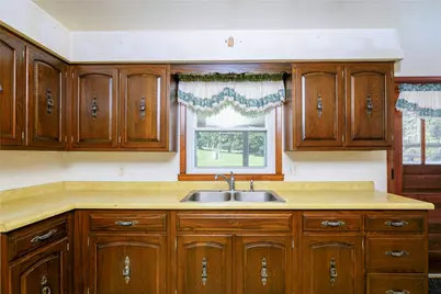 601 Herman Rd, Summit Township, PA 16002 - Photo 10