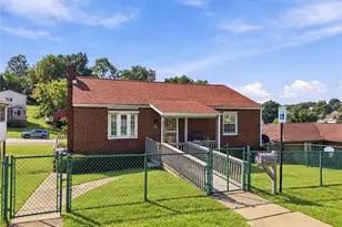 718 Laura St, West Mifflin, PA 15122 - Photo 1