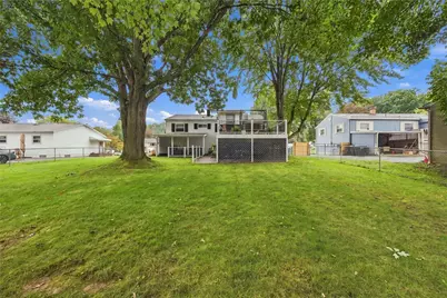 1369 Wakefield Dr, Hermitage, PA 16148 - Photo 28