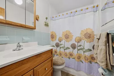 1369 Wakefield Dr, Hermitage, PA 16148 - Photo 10
