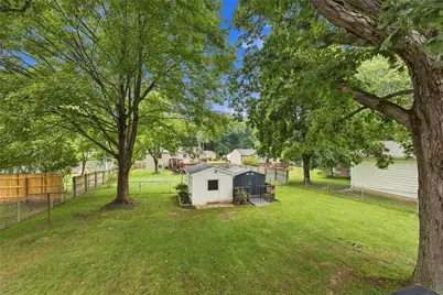 1369 Wakefield Dr, Hermitage, PA 16148 - Photo 24