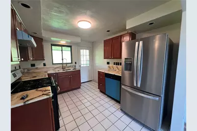 1334 Broadway Ave, East McKeesport, PA 15035 - Photo 12