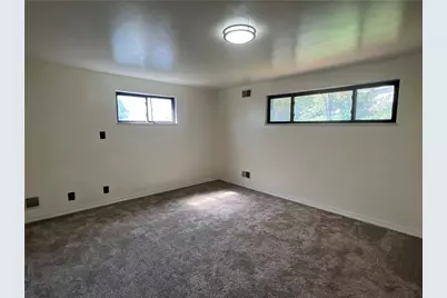 1334 Broadway Ave, East McKeesport, PA 15035 - Photo 28