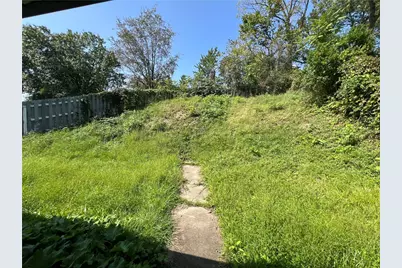1334 Broadway Ave, East McKeesport, PA 15035 - Photo 10