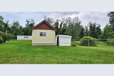 1805 W Penn Ave, Dunbar Township, PA 15425 - Photo 8