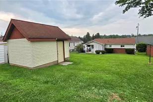 1805 W Penn Ave, Dunbar Township, PA 15425 - Photo 6