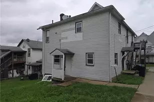 318 Fairview Ave, Butler, PA 16001 - Photo 1