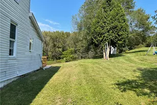 871 Old State Rd, Kiskiminetas Township, PA 15613 - Photo 2