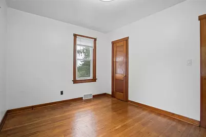 8 Old Plank Road, Twp of But SE, PA 16001 - Photo 12