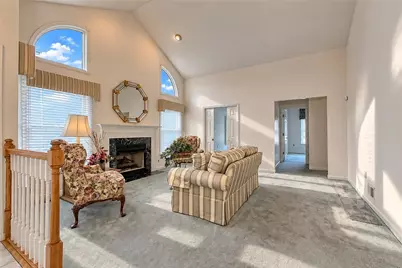 2203 Hunt Club Dr, Hempfield Township, PA 15601 - Photo 2