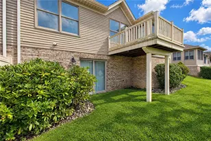 2203 Hunt Club Dr, Hempfield Township, PA 15601 - Photo 30