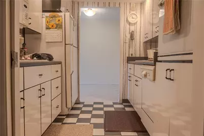 5600 Munhall Rd #901, Pittsburgh, PA 15217 - Photo 6