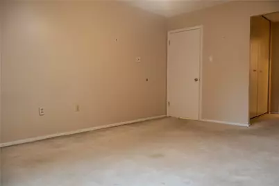 5600 Munhall Rd #901, Pittsburgh, PA 15217 - Photo 32