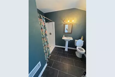 1812 Lincoln Way #1, White Oak, PA 15131 - Photo 4
