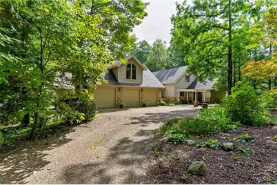 944 Latonka Dr, Coolspring Township, PA 16137 - Photo 2