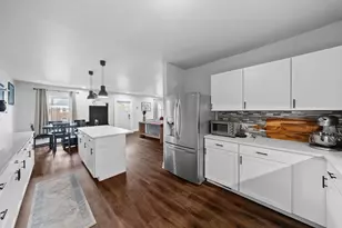 4030 Brownsville Rd, Pittsburgh, PA 15227 - Photo 16
