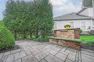 126 Freedom Ln, Ohio Township, PA 15143 - Photo 32