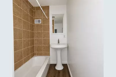320 N 3rd Street, Clairton, PA 15025 - Photo 10