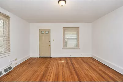 320 N 3rd Street, Clairton, PA 15025 - Photo 4