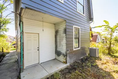 118 Tarragonna Street, Pittsburgh, PA 15210 - Photo 14