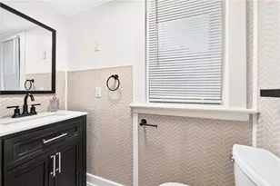 923 9th Ave, New Brighton, PA 15066 - Photo 16