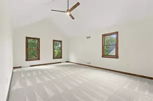 2037 Broad Hill Farms Rd, Moon/Crescent Twp, PA 15108 - Photo 22