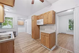 560 Sheridan St, Hermitage, PA 16148 - Photo 12