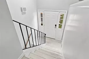 105 Locust Ln, Pittsburgh, PA 15241 - Photo 18