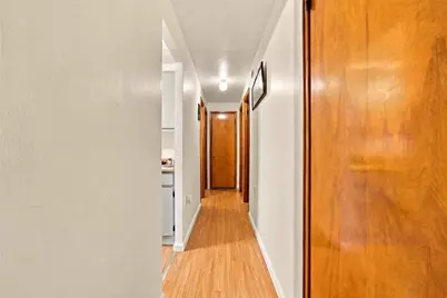 244 Westland Dr, Hempfield Township, PA 15601 - Photo 10