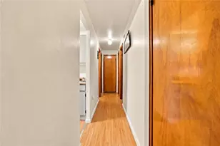 244 Westland Dr, Hempfield Township, PA 15601 - Photo 10