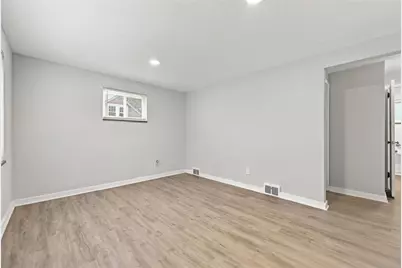 2239 Romine St, Baldwin Twp, PA 15226 - Photo 20