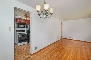 638 Elaine Dr, Pittsburgh, PA 15236 - Photo 4
