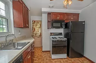 638 Elaine Dr, Pittsburgh, PA 15236 - Photo 6